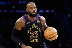 壹号娱乐-关于詹姆斯回归赛场，挺进下一轮首场状态亮眼，尤文图斯观众沸腾！的信息